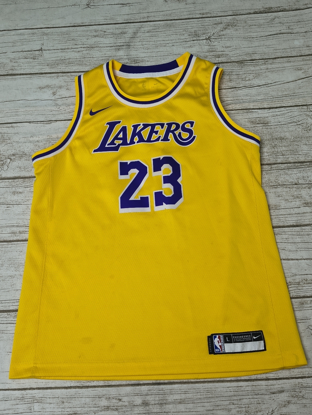 Nike LA Lakers #23 James Basketball Jersey Size Large